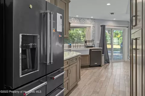 8191 Floral, Weeki Wachee, FL 34607 photo 15