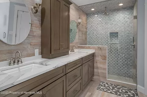 8191 Floral, Weeki Wachee, FL 34607 photo 21