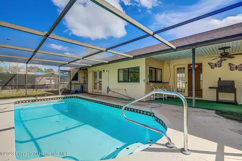 2211 Malaga, Spring Hill, FL 34609 photo 3