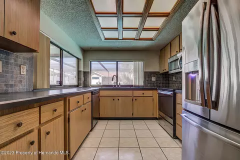 2211 Malaga, Spring Hill, FL 34609 photo 11