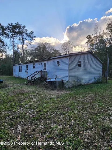 12173 Cr 681, Webster, FL 33597 photo 11