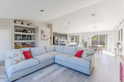 10172 Bannister, Spring Hill, FL 34608 photo 5