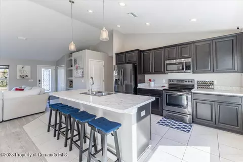 10172 Bannister, Spring Hill, FL 34608 photo 2