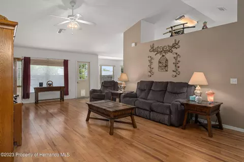 13197 Montego, Spring Hill, FL 34609 photo 4