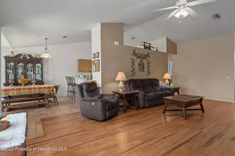13197 Montego, Spring Hill, FL 34609 photo 5