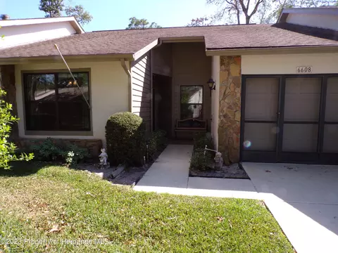 6608 Brambleleaf, Spring Hill, FL 34606 photo 3