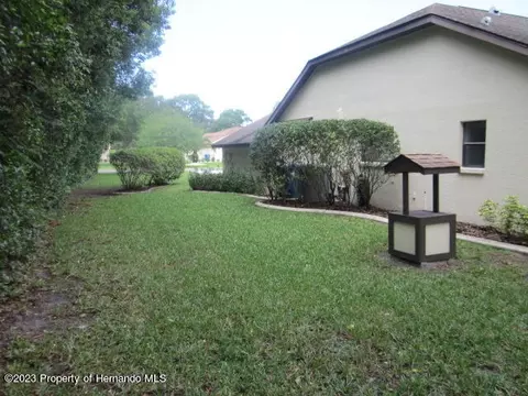 2068 Brigadier, Spring Hill, FL 34608 photo 32