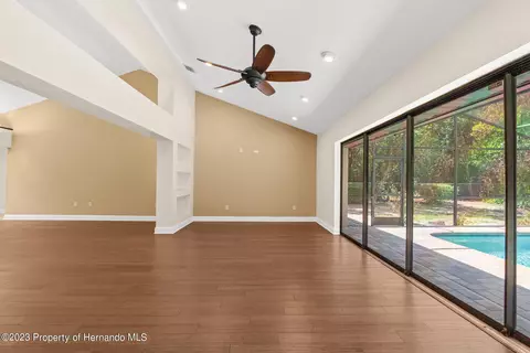 13361 Whitmarsh, Spring Hill, FL 34609 photo 9