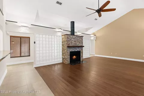 13361 Whitmarsh, Spring Hill, FL 34609 photo 7