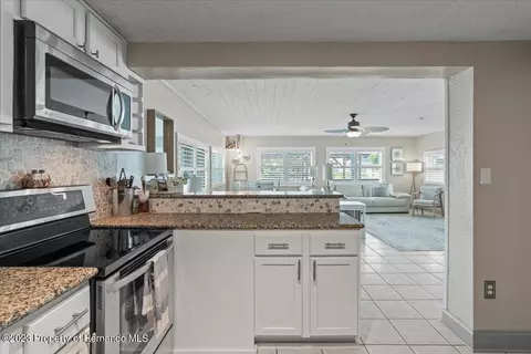 4068 Gulfview, Hernando Beach, FL 34607 photo 22