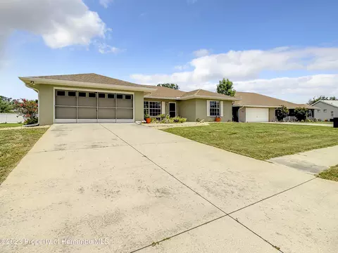 1126 Softwind, Lecanto, FL 34461 photo 7