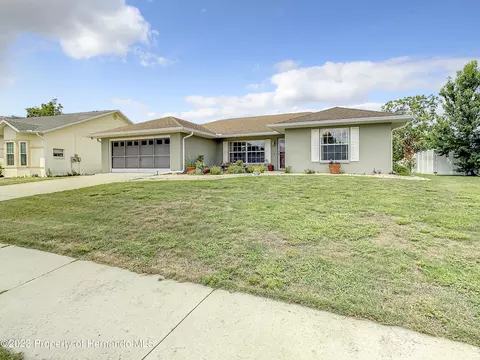 1126 Softwind, Lecanto, FL 34461 photo 5