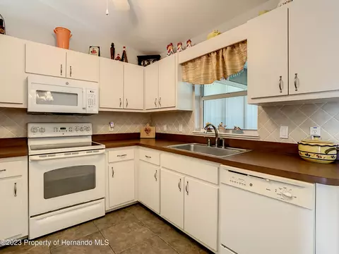 1126 Softwind, Lecanto, FL 34461 photo 24