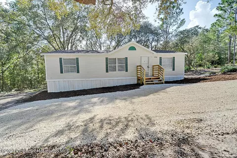 384 E Katie, Hernando, FL 34442 photo 2