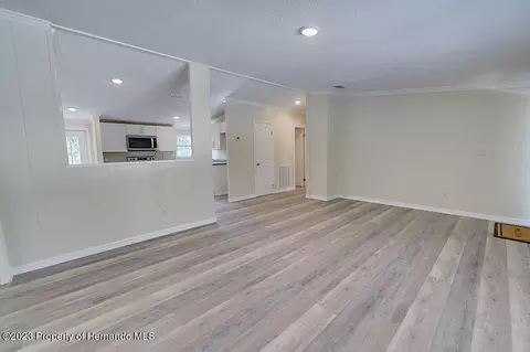 384 E Katie, Hernando, FL 34442 photo 6