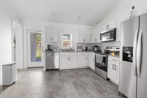 10329 Chalmer St, Spring Hill, FL 34608 photo 6