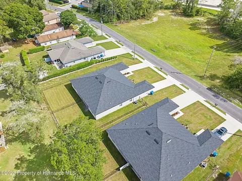 10329 Chalmer St, Spring Hill, FL 34608 photo 32