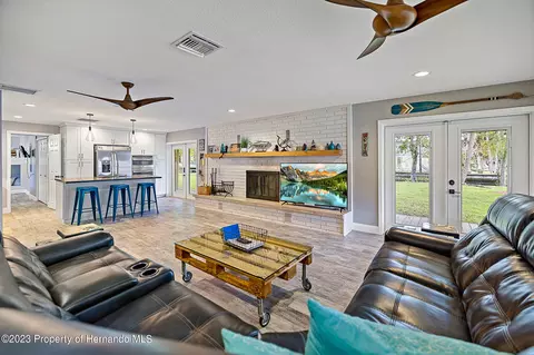7243 Wimberly, Weeki Wachee, FL 34607 photo 8