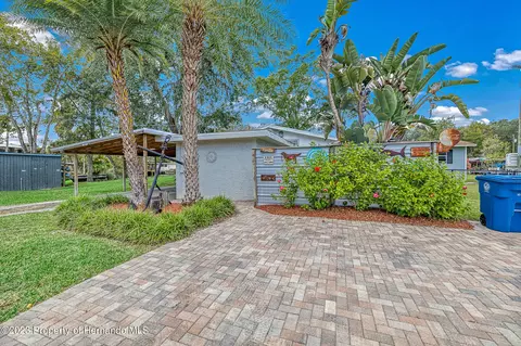 7243 Wimberly, Weeki Wachee, FL 34607 photo 5