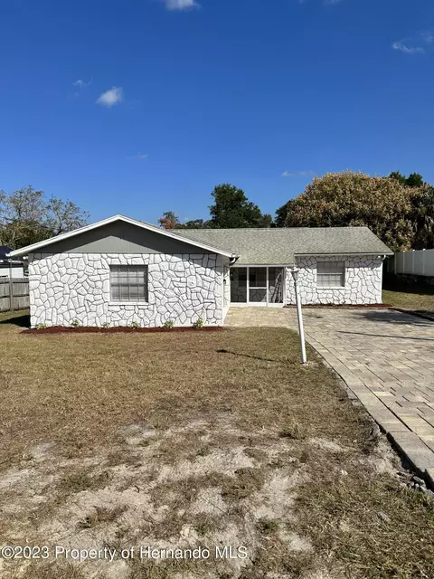 5477 Waycross, Spring Hill, FL 34606 photo 1