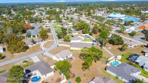 4422 Dior, Spring Hill, FL 34609 photo 7