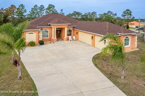 5437 Vardon, Spring Hill, FL 34609 photo 2