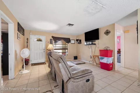 11112 Blythville, Spring Hill, FL 34608 photo 7