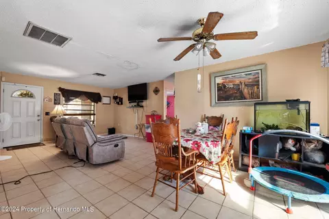 11112 Blythville, Spring Hill, FL 34608 photo 9