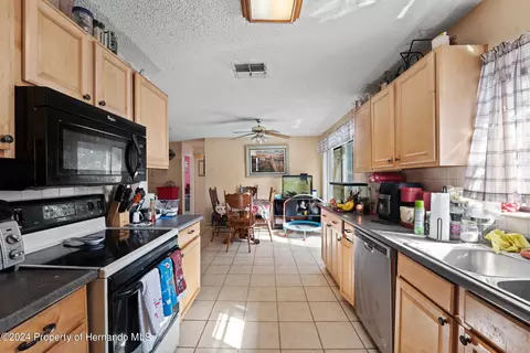 11112 Blythville, Spring Hill, FL 34608 photo 15