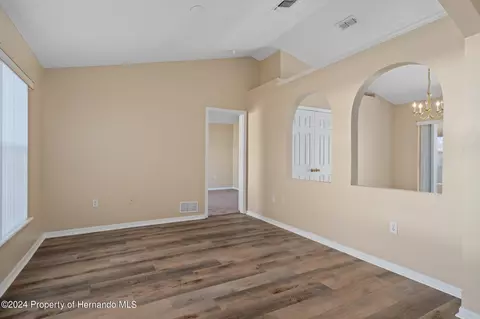 10492 Timbercrest, Spring Hill, FL 34608 photo 5