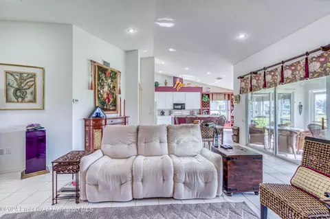 10045 Eagle Bnd, Hudson, FL 34667 photo 12