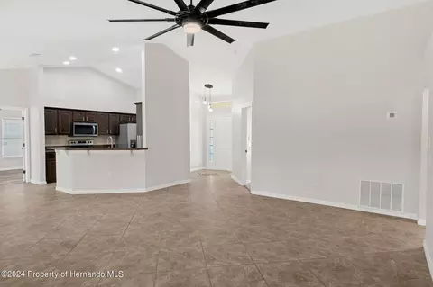 5052 Harbinger, Spring Hill, FL 34608 photo 12