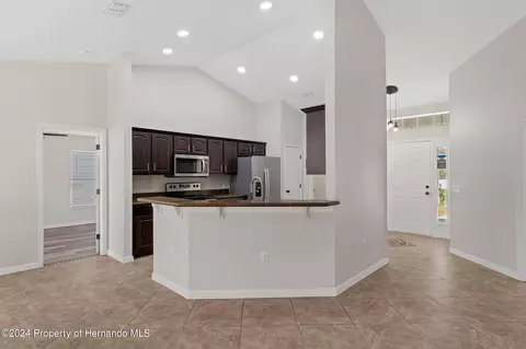5052 Harbinger, Spring Hill, FL 34608 photo 16