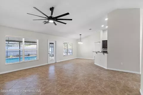 5052 Harbinger, Spring Hill, FL 34608 photo 10