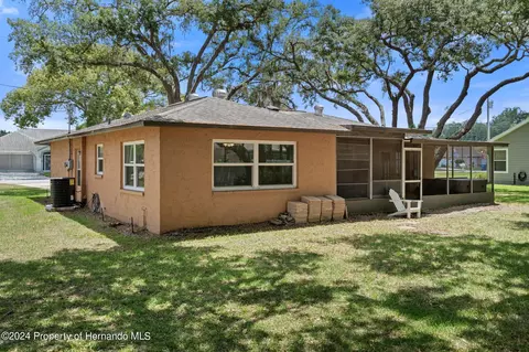 2459 Covington, Spring Hill, FL 34608 photo 46