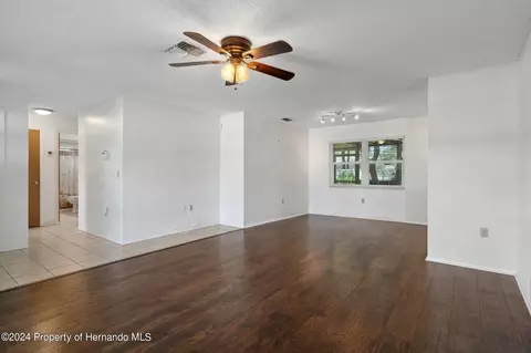 2459 Covington, Spring Hill, FL 34608 photo 9