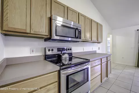 13008 Killian, Spring Hill, FL 34609 photo 15