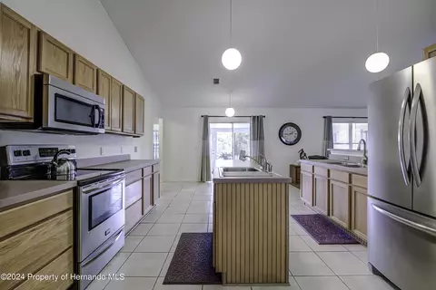 13008 Killian, Spring Hill, FL 34609 photo 14