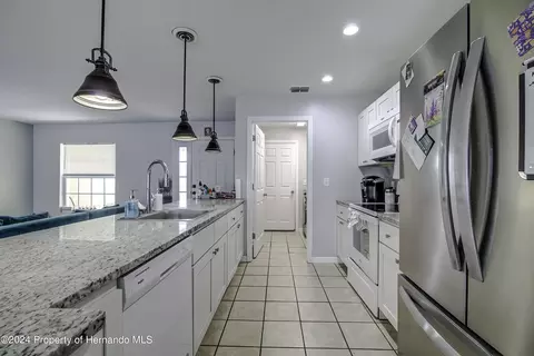 4107 Windota, Spring Hill, FL 34606 photo 13