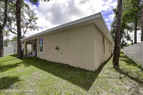 4107 Windota, Spring Hill, FL 34606 photo 5
