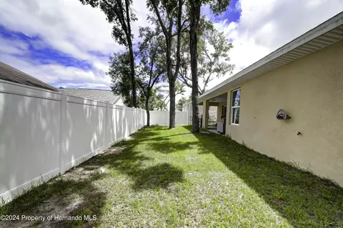 4107 Windota, Spring Hill, FL 34606 photo 4