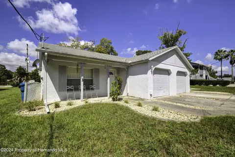 4369 Azora Rd, Spring Hill, FL 34608 photo 18