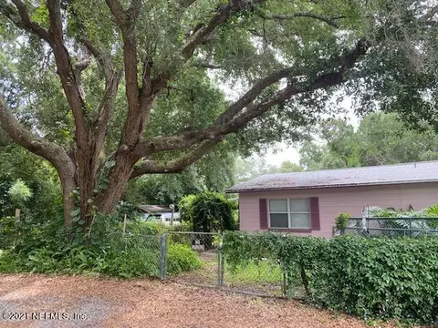 413 2nd St, Saint Augustine, FL 32084 photo 3