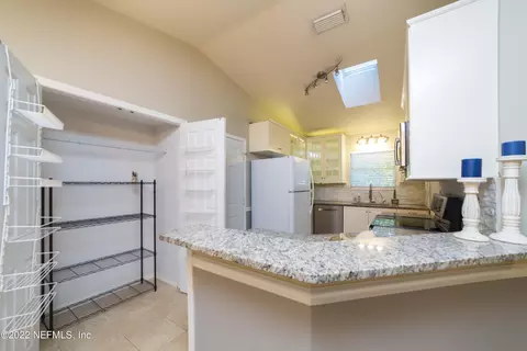 1319 Eisenhower Dr, Saint Augustine, FL 32084 photo 12