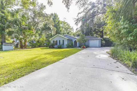 1319 Eisenhower Dr, Saint Augustine, FL 32084 photo 1