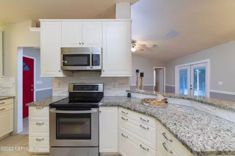 1319 Eisenhower Dr, Saint Augustine, FL 32084 photo 14
