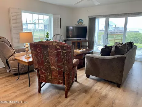 332 Village Dr, Saint Augustine, FL 32084 photo 6