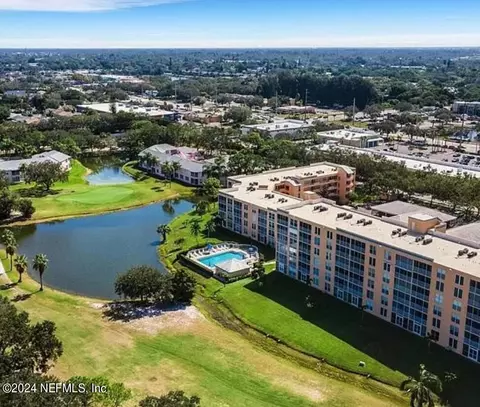4550 Pinebrook Cir, Bradenton, FL 34209 photo 1