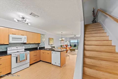 3385 Coastal Hwy, Saint Augustine, FL 32084 photo 5