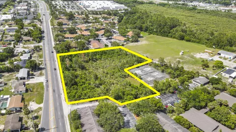 2428 Clearlake Rd, Cocoa, FL 32922 photo 1